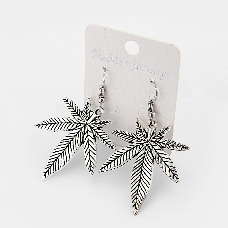 1 Pair Maple Leaf/Pot Weed Leaf Charms Pendants Earring Antique Silver/Gold Color Tone Jewellery For Women