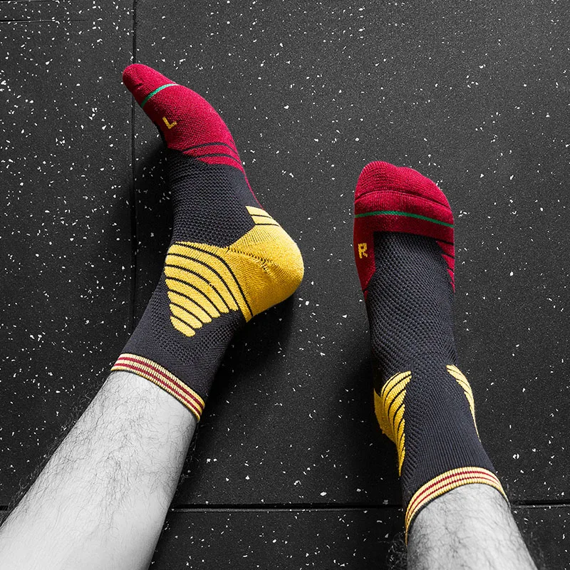 

Running Socks Men Cycling Basketball Cotton Anti Slip Knee High Breathable Performance Gym Workout Sport Outdoor Deodorant Sox