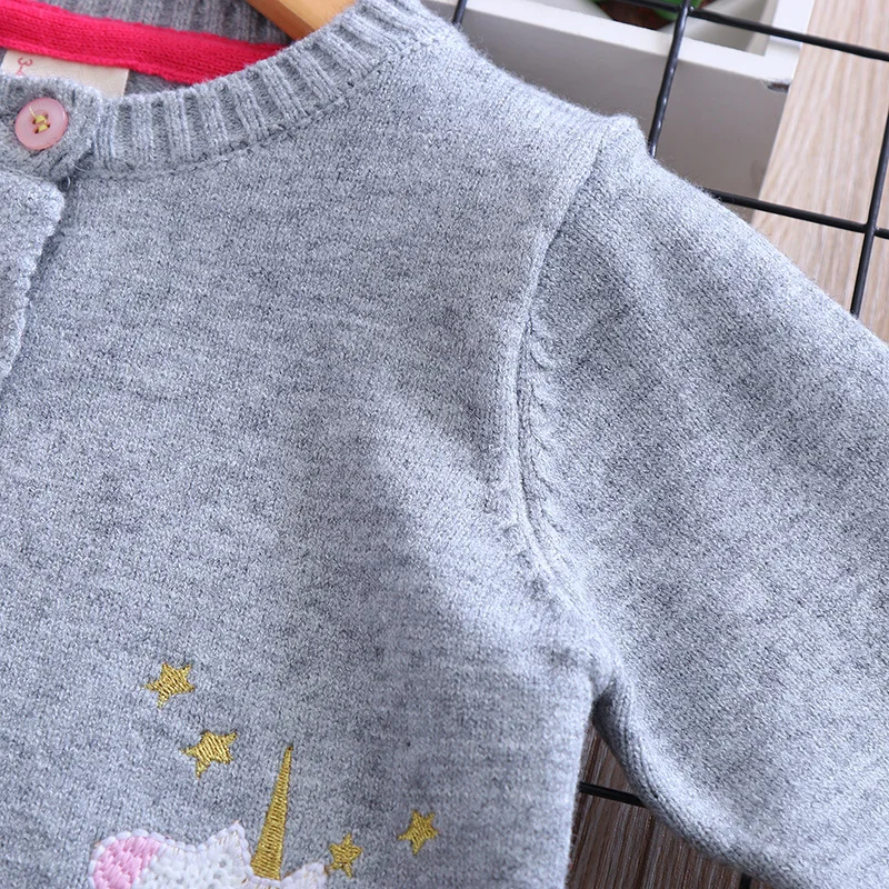 Вязаная Куртка для девочек модный свитер-кардиган для маленьких девочек весенние тонкие свитера для девочек, вязаный кардиган с бисером, Свитера для детей возрастом от 2 до 8 лет