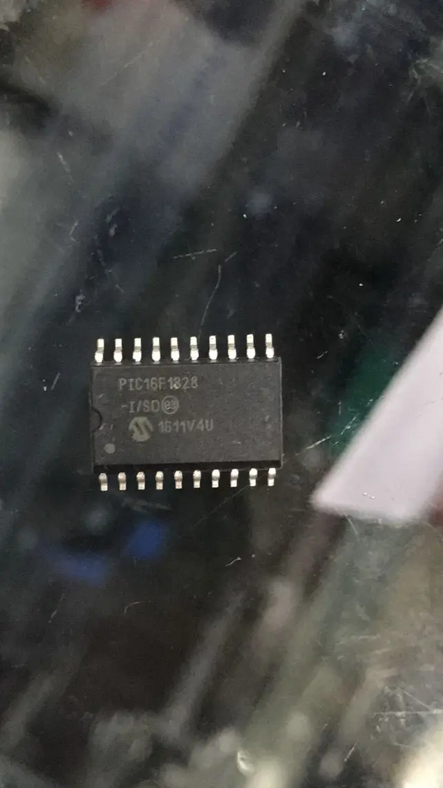 

10PCS/lot 16F1828 PIC16F1828 1828-I/SO PIC16F18 PIC16F1828-I/SO NEW SOIC