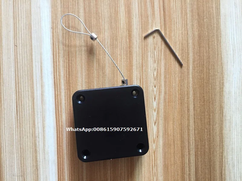 retractable_security_cable_anti_theft_pull_box_for_merchandise