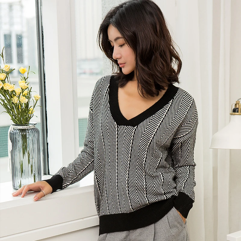 adohon 2018 womens winter Cashmere sweaters and auntmun women knitted Pullovers High Quality Warm Female Vneck Solid Casual