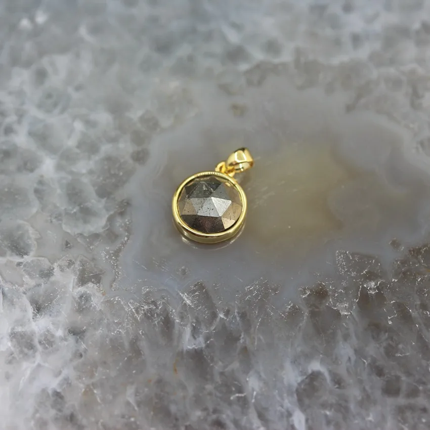 9 камней выбор, плоские круглые украшения для серег оптом, граненые монеты Агаты кварцевые лабрадориты аметисты подвески из лунного камня ожерелье - Окраска металла: Pyrite