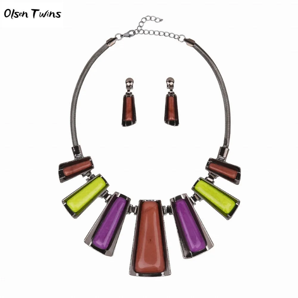 

Olsen Twins Plated Gun Black Geometric Chunky Necklace Earrings Jewelry Set for Dropshipping Wholesale