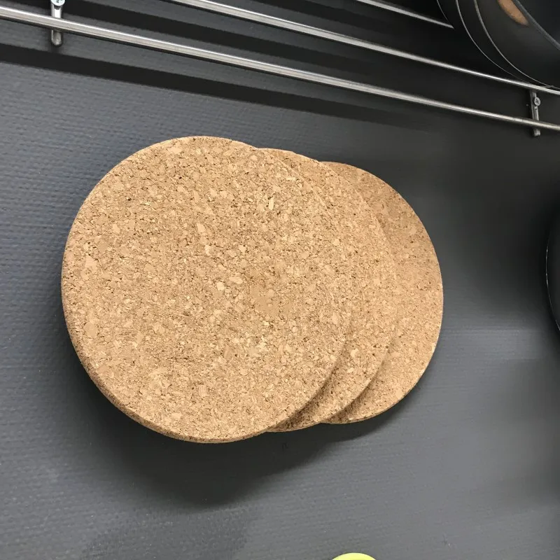 

Large 7'', 18 cm Round shape 100% natural cork coasters mats pads, ideas for kitchen use, parties