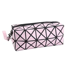 Fashion Geometric Zipper Cosmetic Bag Women Laser Flash Diamond Leather Makeup Bag Ladies Cosmetics Organizer New Trend 2016