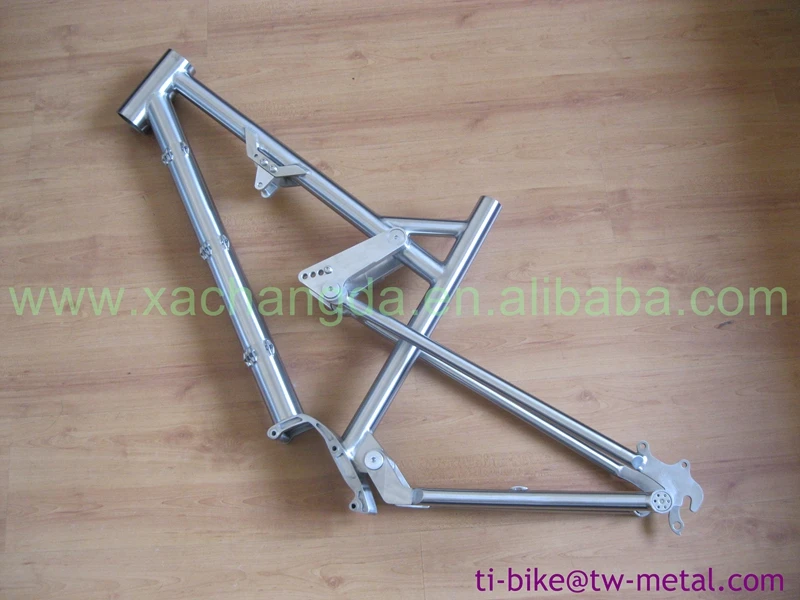 Pinion gearbox full suspension Clearance