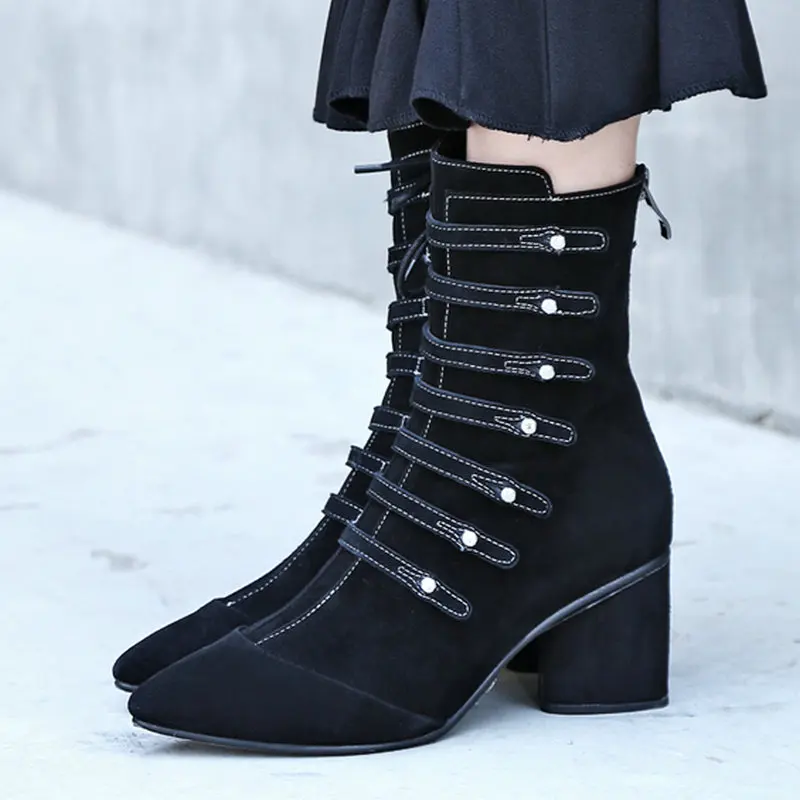 

Fashion Cross-tied Buckle Combat Women 2019 Genuine Leather Ankle Boots For Woman Pointed Toe Retro Fall Winter Shoes Party