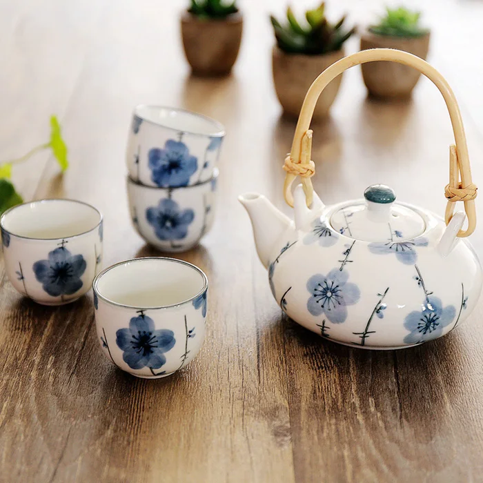 High Quality Japanese Style Tea Set 1 Porcelain Tea Set Kettle + 4 Cups