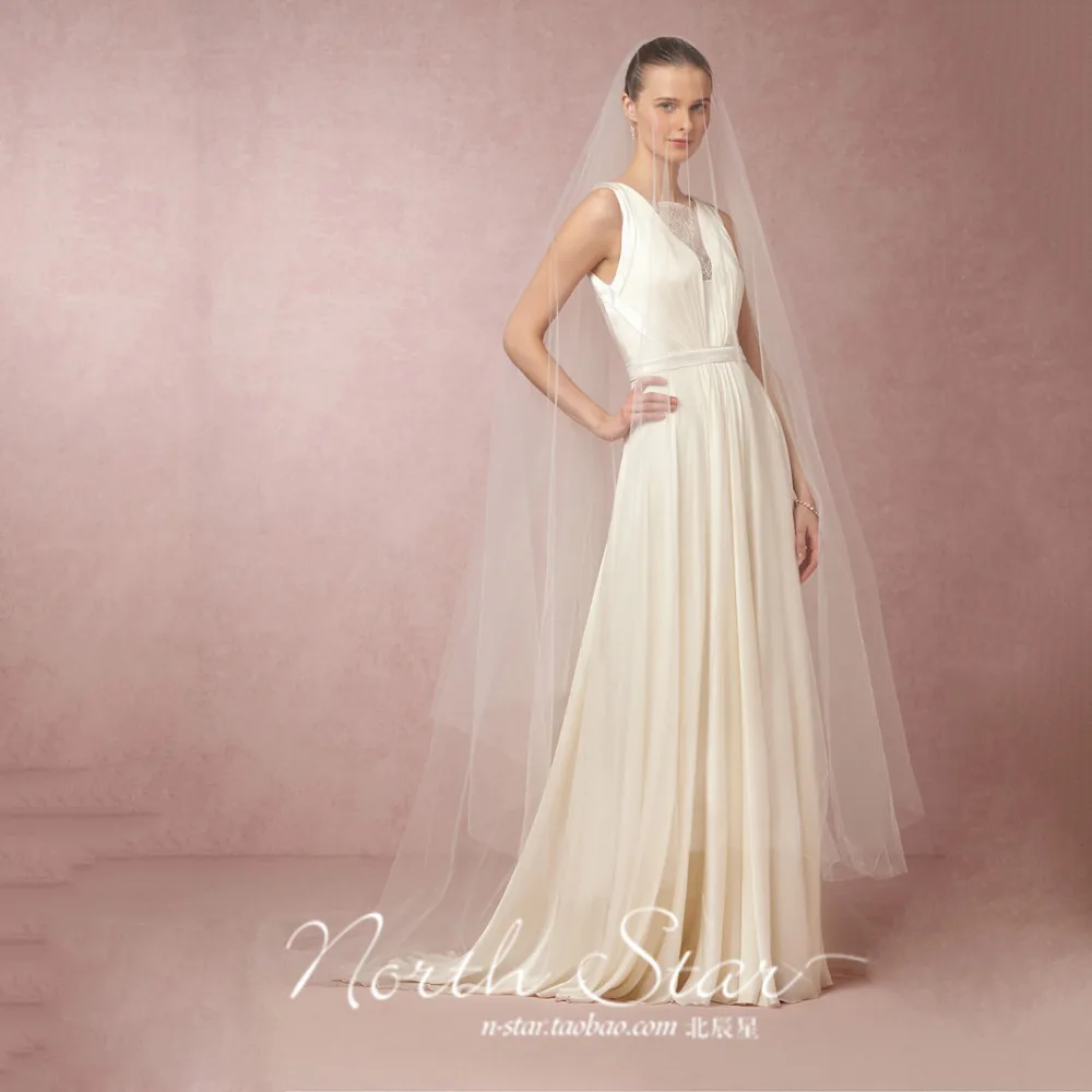

One layer Off-white Cut Edge 3M long 3M wide Bridal Veils Wedding accessories