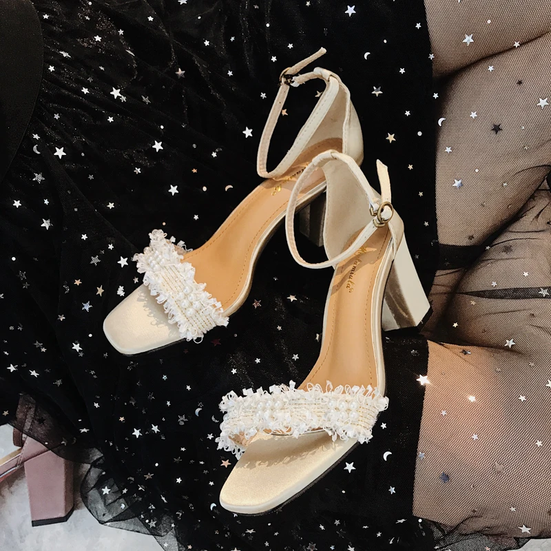 GENSHUO/Женская обувь; черные вечерние босоножки на не сужающемся книзу высоком массивном каблуке; летние туфли с ремешком на щиколотке, украшенные бисером; Sxey; Свадебная обувь
