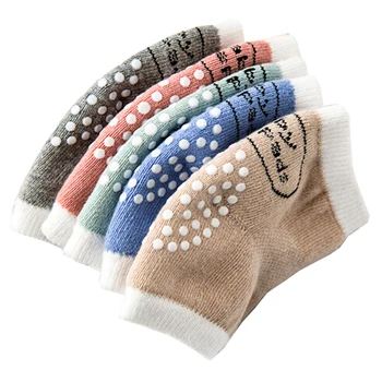 

1 Pair Baby Knees Protector Warmer Baby Crawling Protector Baby Kid Knee Pads Leg Warmers Protector Anti Slip Crawling Accessory