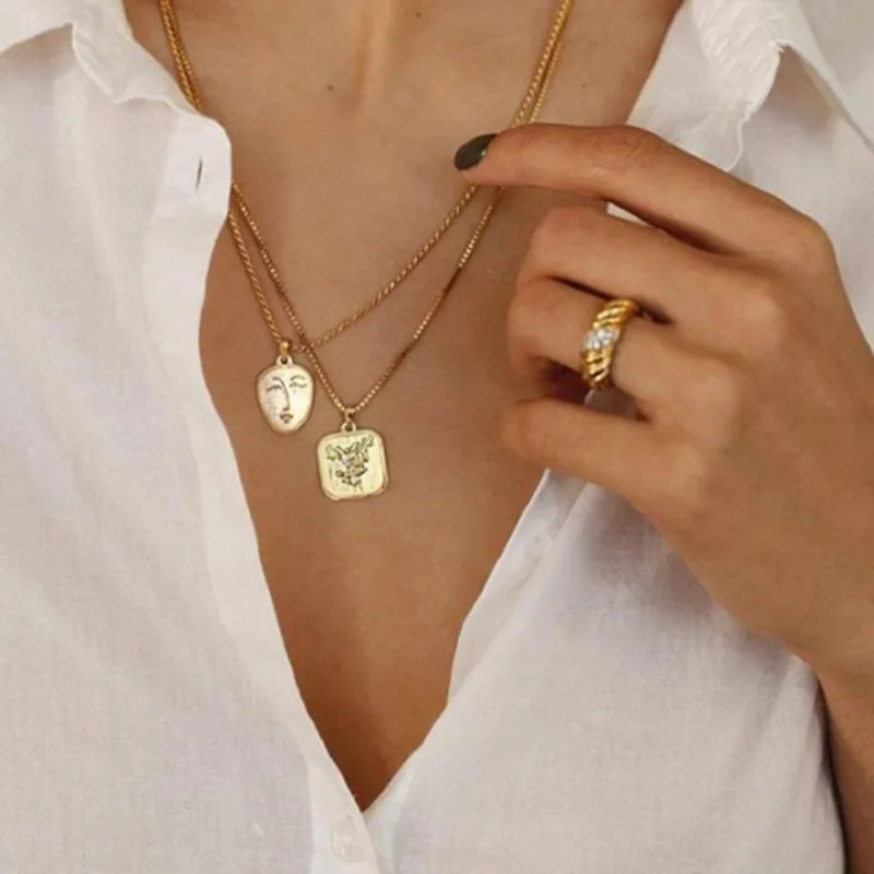 

Retro Carved Figure Necklace Metal Gold Color Chain Choker Coin Necklace Women Accessories Collares For Femme