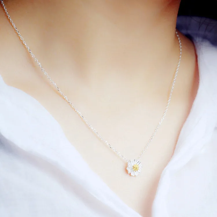 

RYOUCUTE Fashion 925 Sterling Silver Jewelry Long Chain Korean Daisy Flower Necklaces For Women Wedding Kolye Collares Bijoux