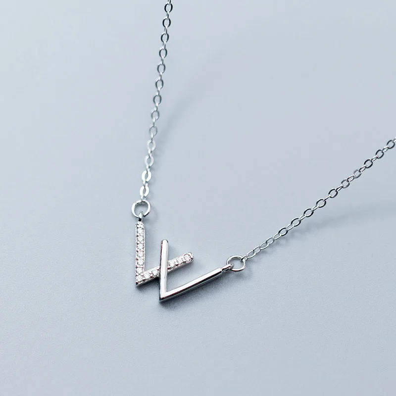 

Fashion n CZ Letter W 925 Sterling Silver Necklace