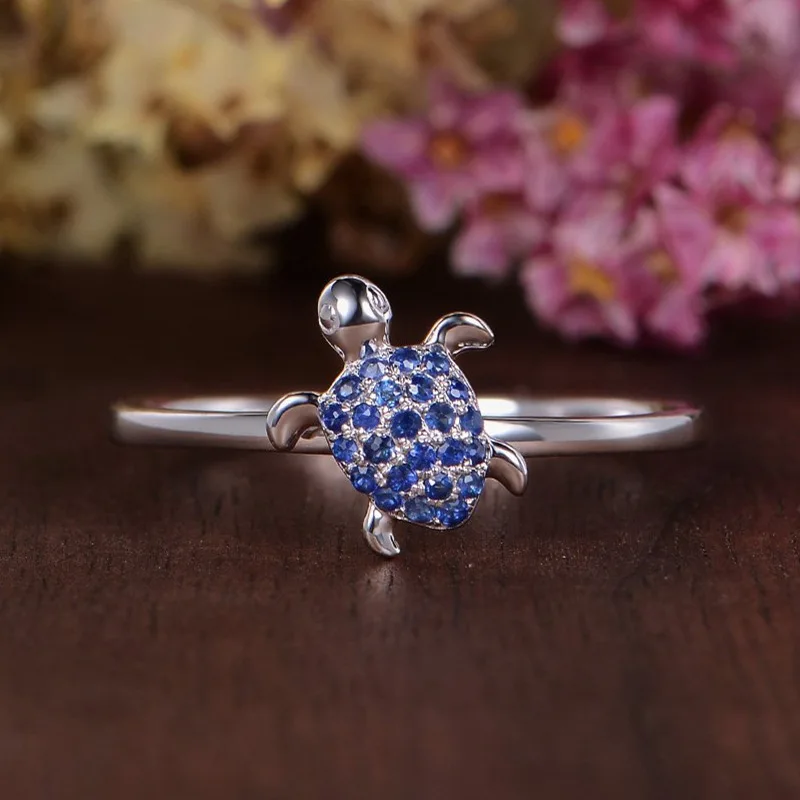 

2019 Animal Tortoise Ring for Women Silver Color Blue Zircon Micro Paved Female Rings Cocktail Cute Fashion Korea Jewelry DDR099