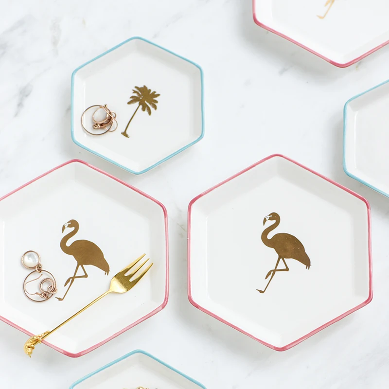 

Ceramic Dish Porcelain Plate Decorative Plates Jewelry Holds Small Plates Desktop Decoration Jewelery Dish