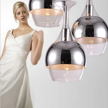 Lampe suspendue vintage au design rétro, luminaire décoratif d'intérieur, idéal pour une salle à manger ou une cuisine