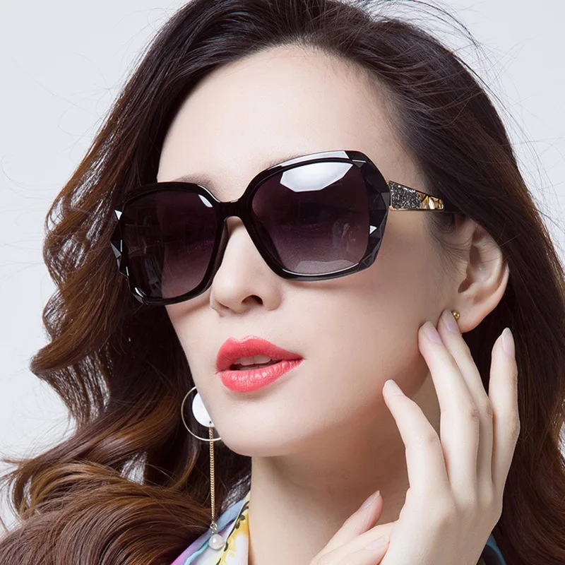 

2019 Latest model New angular retro Women sunglasses ladies big frame outdoor glasses multicolor Leopard pattern fashion UV