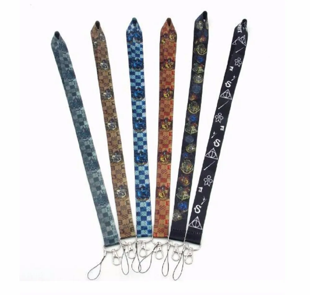 

1Pcs 2018 New Arrival Movie Harri Potter Key Chain Alloy Deathly Hallows Key Ring Potter Figure Kids Gift
