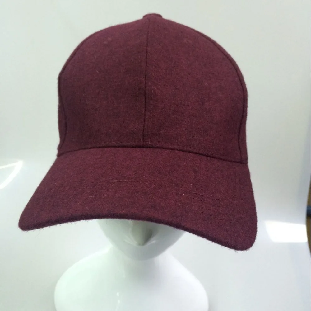maroon color hat