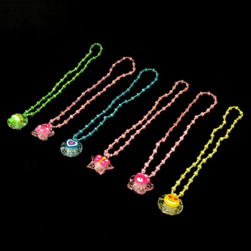 1PC Luminous Necklace New Children's Toys Brinquedos Flash Gifts LED Cartoon Lights Glow In The Dark Toys For Childs Kids Play 1PC Luminous Necklace New Children's Toys Brinquedos Flash Gifts LED Cartoon Lights Glow In The Dark Toys For Childs Kids Play