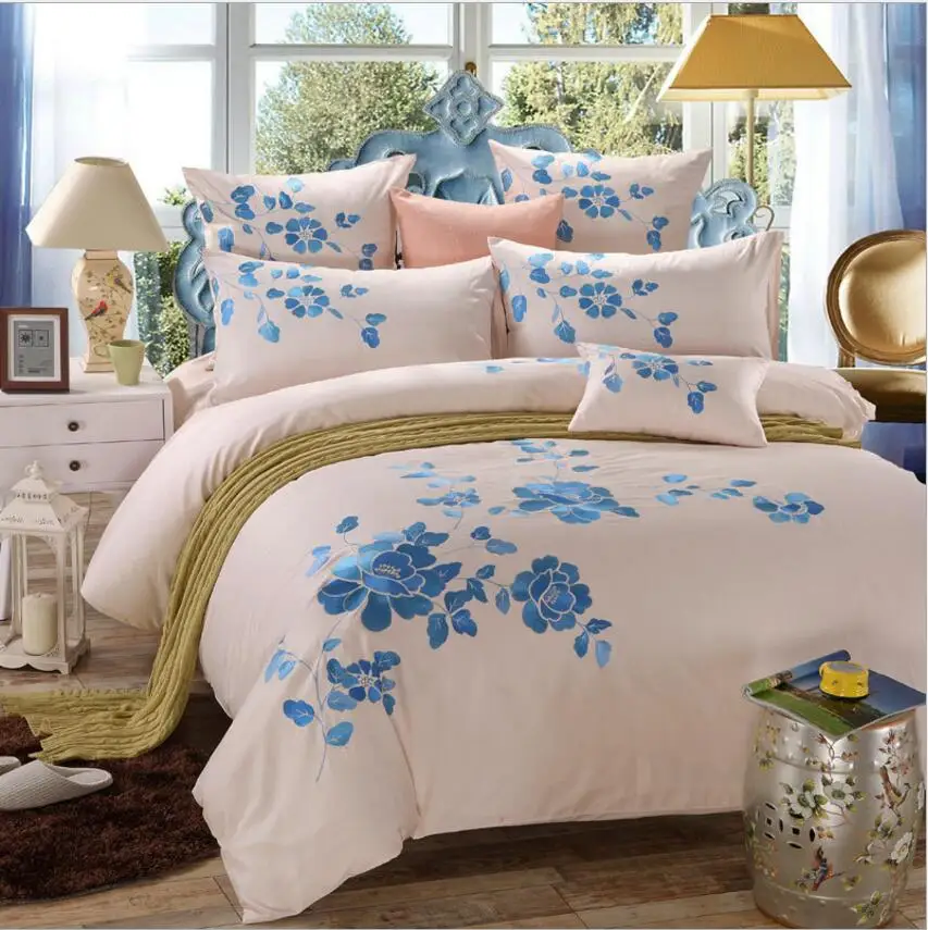 Oriental Embroidery Luxury Bedding Set King Queen Size 4pcs Solid