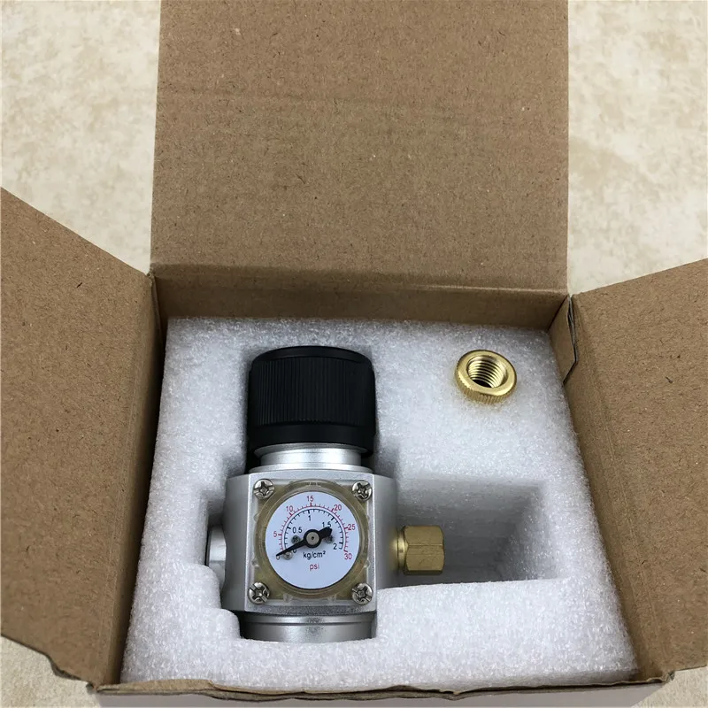 NEW CO2 Mini Gas Regulator corny keg ball lock disconnect for beer tap,homebrew GAS regulator (4)