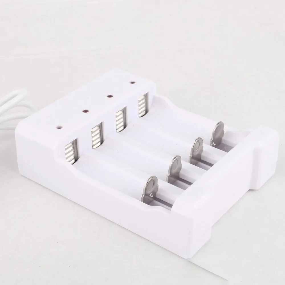 Зарядное устройство для аккумуляторов AA AAA 4 порта зарядное с usb разъемом