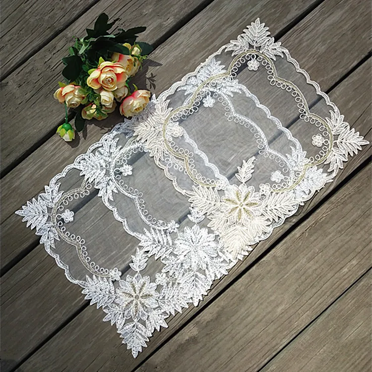 

Square 28cm European Mesh Embroidered Tulle Lace Small Cover Towel Placemat Coffee Cup Mat Plate Table Lamp Pad Multi-purpose