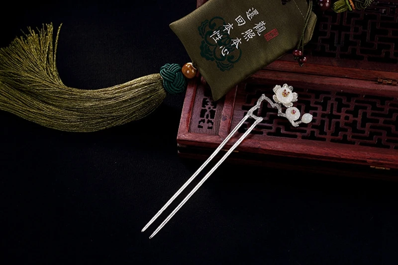 8999598914_1181238896