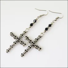 Мода 2 пары Winsome серебро ретро череп крест черный кристалл висячие крюк серьги женские ювелирные изделия