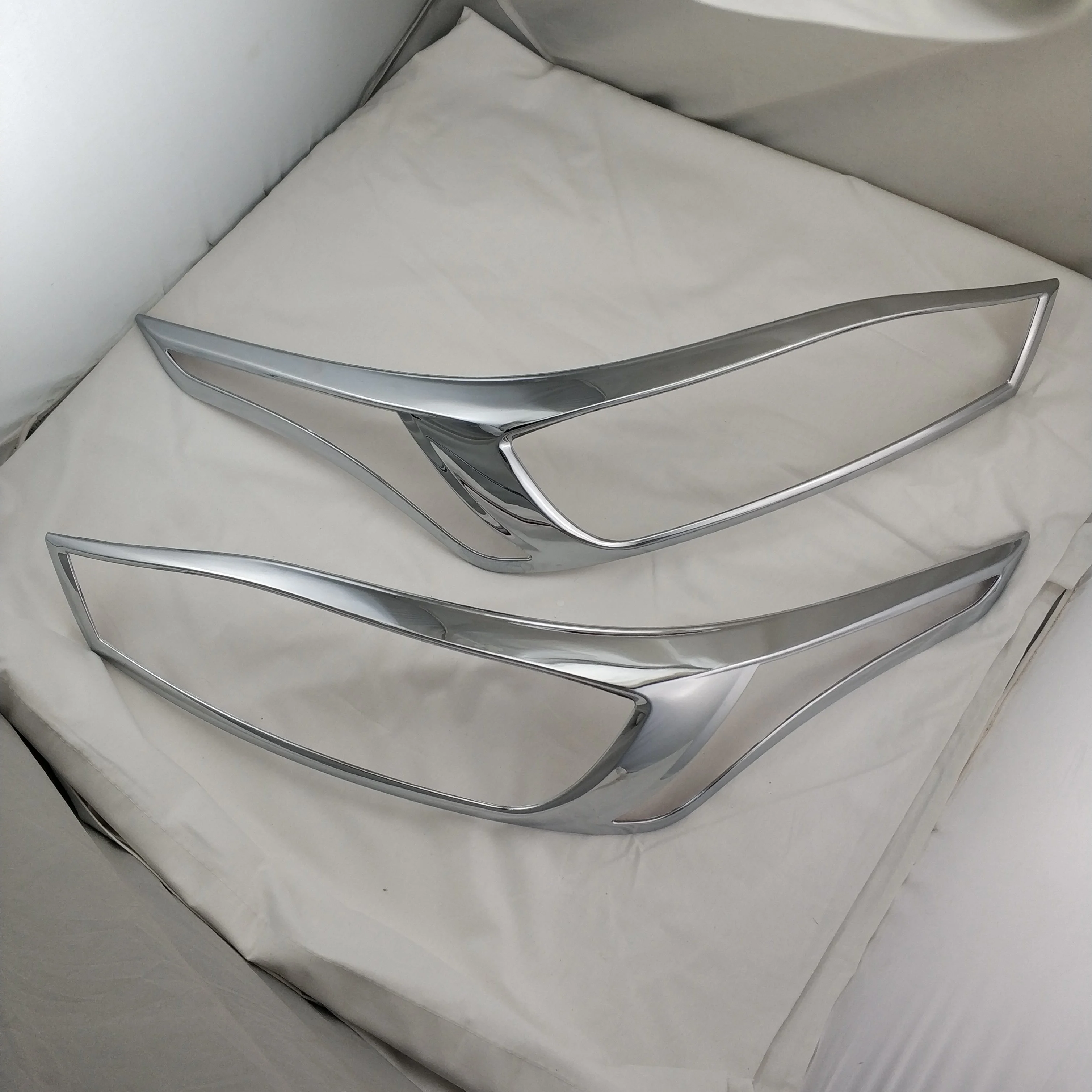 Хромированный обтекатель фар для Toyota Yaris 2013 головных ламп оболочка рамка Декоративные аксессуары для автомобиля