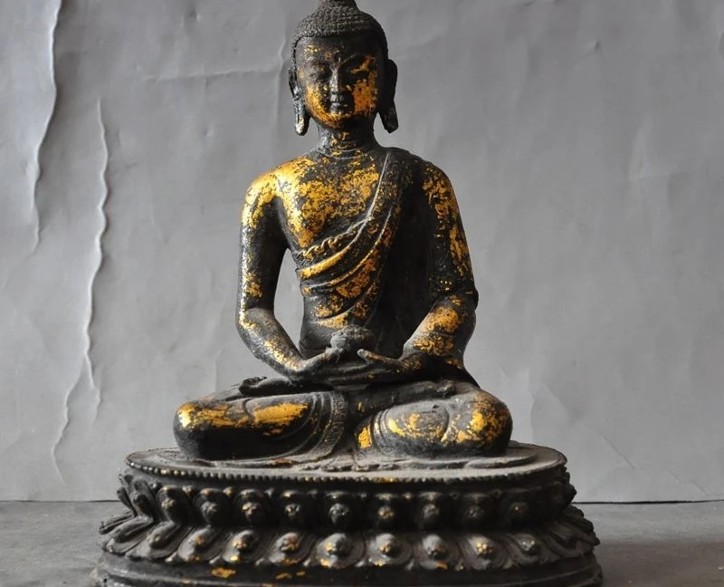 

8" Old Tibet Buddhism Bronze Gild Sakyamuni Shakyamuni Medicine Buddha Statue