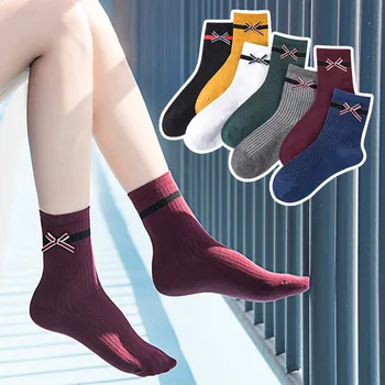 

New women's cotton socks fashion socks in the tube student socks