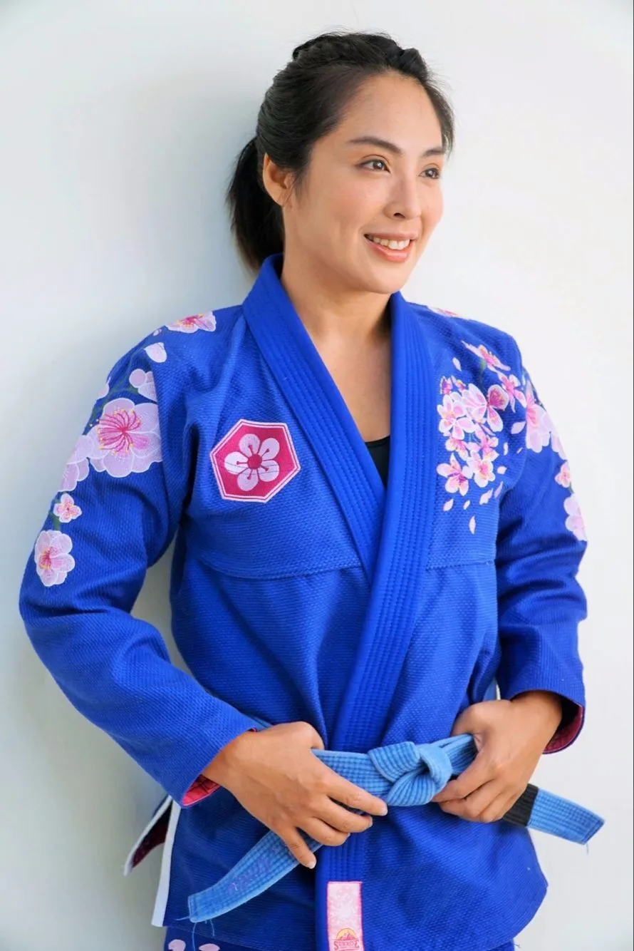 FLUORY BJJ Gi for Ladies Women Brazilian Jiu Jitsu Suit Female Kimonos Women BJJ Uniform 