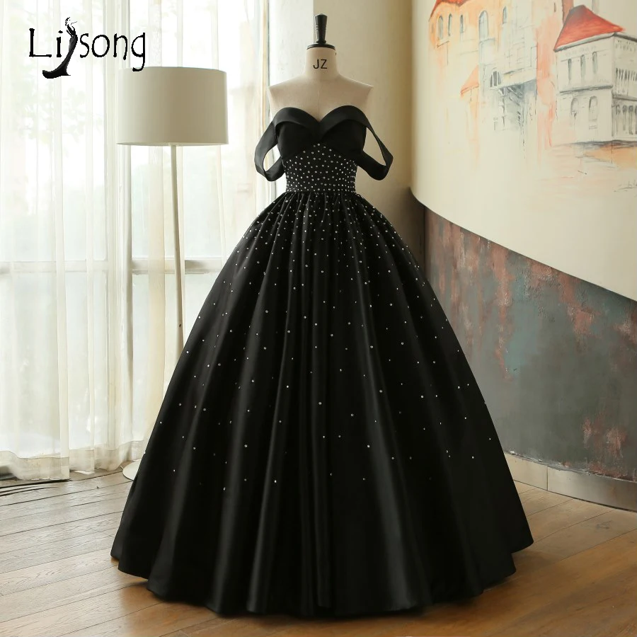 

Vestido Longo Black Maxi Evening Dress Sequined Beaded Puffy Ball Gowns Sweetheart Spaghtti Strap 2017 Elegant Backless Arabic