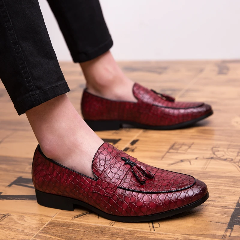 retro crocodile pattern men shoes luxury brand snake skin tassel formal leather male footwear italian designer oxford shoes men (16)