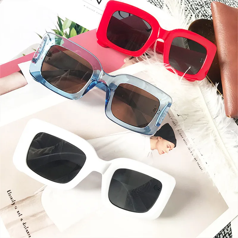 

Small Square Sunglasses Fashion Brand Designer Women Sun Glasses Vintage White Frame Rectangular Female Shades with box FML
