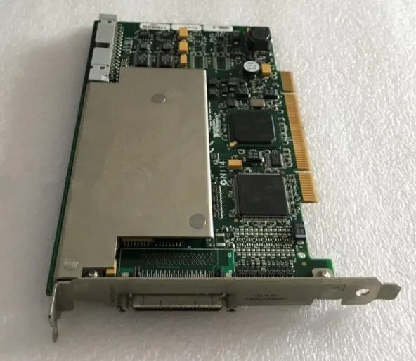 Карта приобретения PCI 6251