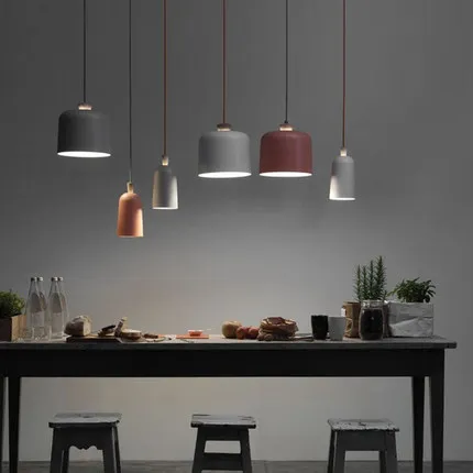 https://ae01.alicdn.com/kf/HTB1WP3AXEUIL1JjSZFrq6z3xFXaE/Oranje-licht-grijs-Wit-Keuken-eettafel-schorsing-verlichting-Kleurrijke-Schaduw-Nordic-huis-decoratie-drop-hanger-lamp.jpg