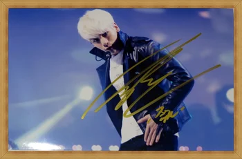 

SHINEE Jong Hyun autographed hand signed original photo 6 inches free shipping K-POP G
