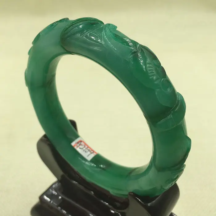 

A-2109 Chinese Hand-carved Emerald Green Jadeite Jade Gems Bangle Bracelet 58mm 28% 10.13