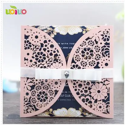 ribbon +buckle 3