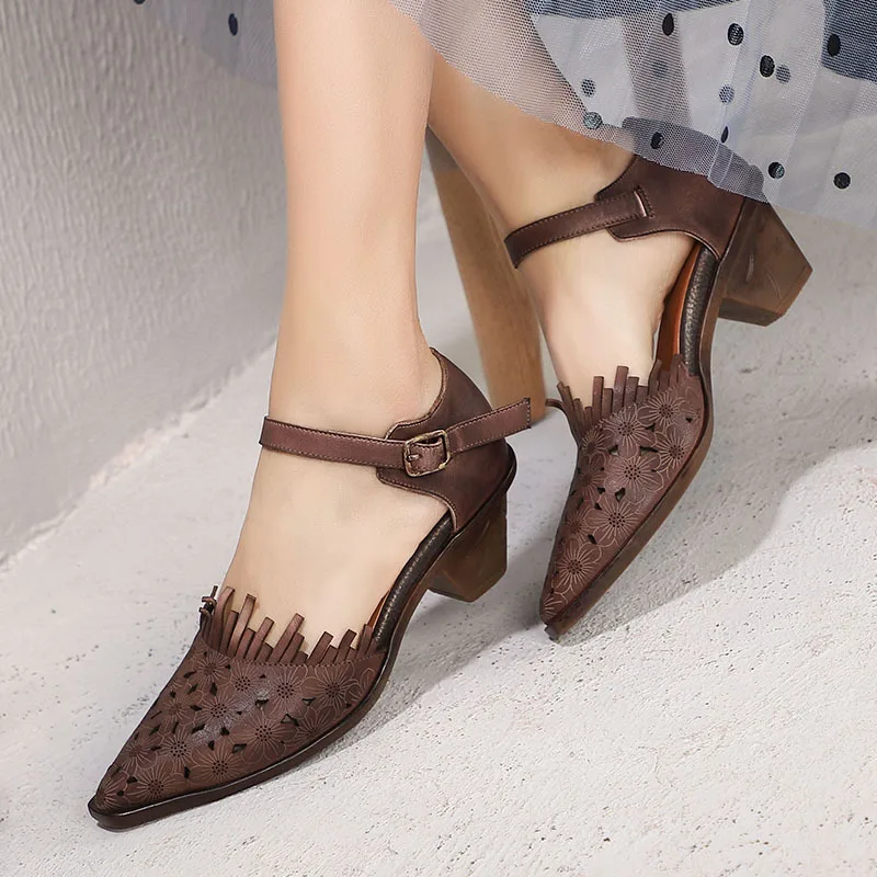 

Artdiya Original 2019 Spring and Summer New Pointed Toe Thick Heels Women Sandals Genuine Leather Retro Hollow Buckle Pumps