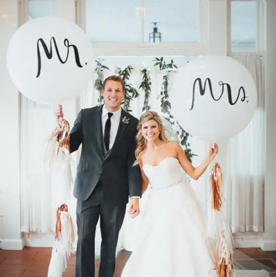 

Big Size 36inch Mr&Mrs White Latex Balloons Wedding Party decor Happy Wedding Valentine's Day Event Air Globos Supplies
