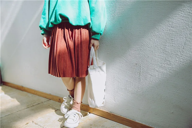 Hot sale New Fashion 2018 autumnCute Velvet Child Skirt Kids Pleated Skirt Smooth Skirt Toddlers Children Baby Girls Skirts (17)