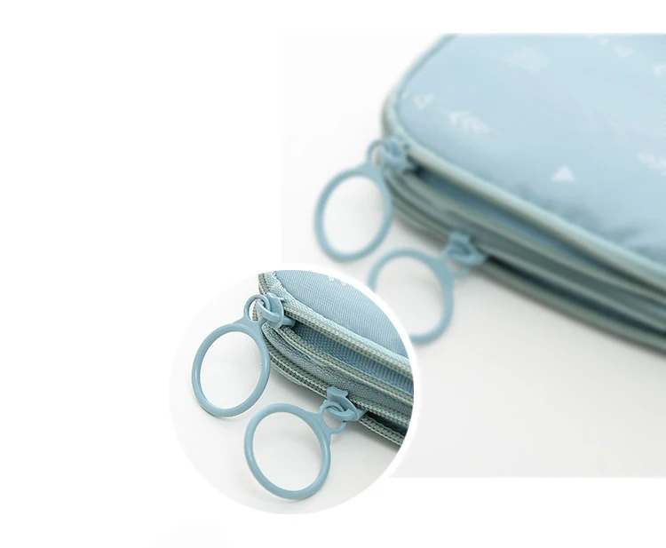 4382007116_453657242(1)