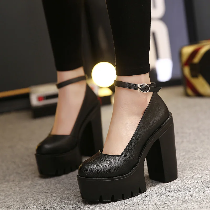 

2016 New Spring Autumn Casual High-heeled Shoes Sexy Thick Heels Platform Pumps Black and White