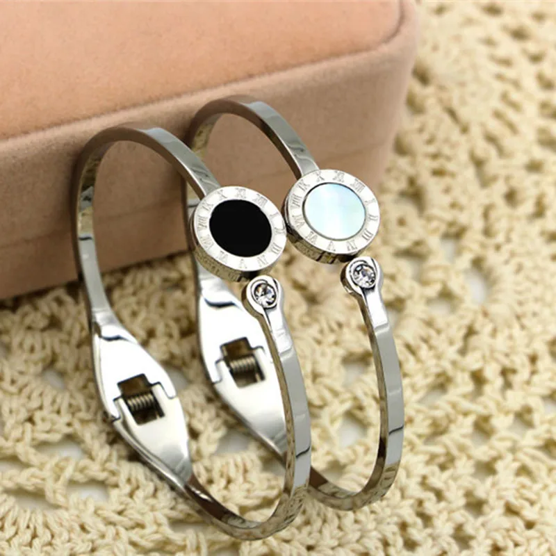 Shell Bangle for Women Jewelry Crystal Roman Numerals